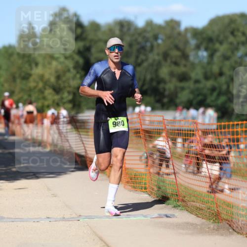 07.09.2025 - 19. Norderstedt Triathlon Michael Strokosch http://msf.ph/oto/8799083 07.09.2025 14:47:10 Laufen 980 meine-sportfotos.de