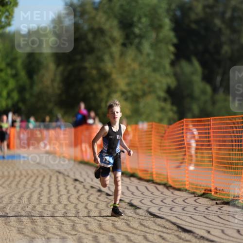 07.09.2025 - 19. Norderstedt Triathlon Michael Strokosch http://msf.ph/oto/8799088 07.09.2025 09:12:12 Laufen 12 meine-sportfotos.de
