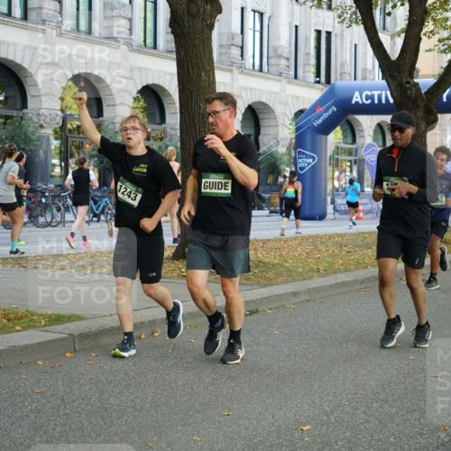 07.09.2025 - BARMER Alsterlauf Yannick Fuchs http://msf.ph/oto/8799097 07.09.2025 11:47:12 Laufen 1243, 1064 meine-sportfotos.de