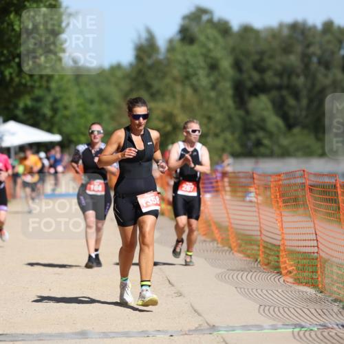 07.09.2025 - 19. Norderstedt Triathlon Michael Strokosch http://msf.ph/oto/8799106 07.09.2025 12:28:57 Laufen 155, 184, 267, 823, 1358 meine-sportfotos.de