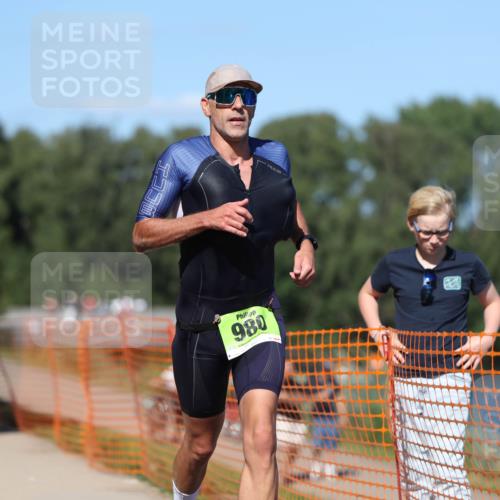 07.09.2025 - 19. Norderstedt Triathlon Michael Strokosch http://msf.ph/oto/8799123 07.09.2025 14:47:11 Laufen 980 meine-sportfotos.de