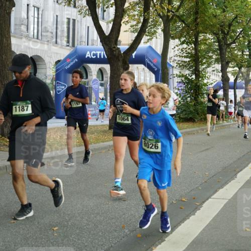 07.09.2025 - BARMER Alsterlauf Yannick Fuchs http://msf.ph/oto/8799124 07.09.2025 11:47:13 Laufen 1187, 1197, 1064, 8026 meine-sportfotos.de