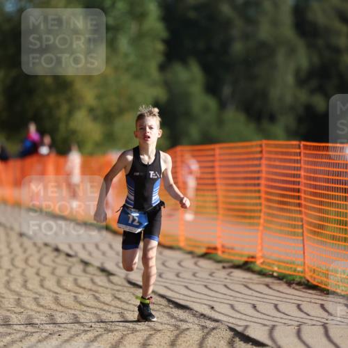 07.09.2025 - 19. Norderstedt Triathlon Michael Strokosch http://msf.ph/oto/8799128 07.09.2025 09:12:13 Laufen 12 meine-sportfotos.de