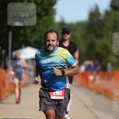 07.09.2025 - 19. Norderstedt Triathlon Michael Strokosch http://msf.ph/oto/8799169 07.09.2025 11:59:12 Laufen 229, 281, 760 meine-sportfotos.de