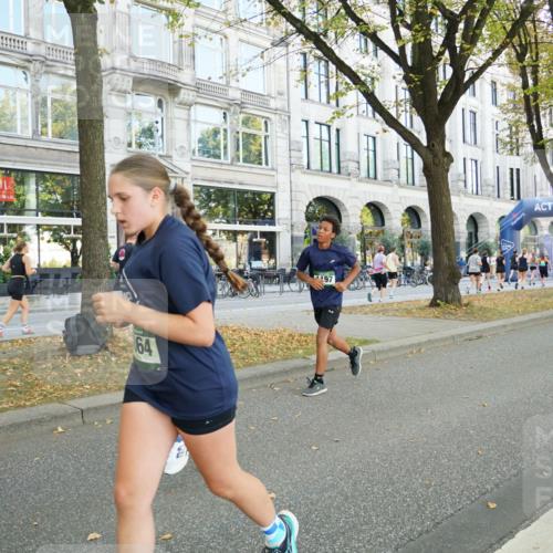 07.09.2025 - BARMER Alsterlauf Yannick Fuchs http://msf.ph/oto/8799181 07.09.2025 11:47:15 Laufen 64, 197, 1103 meine-sportfotos.de