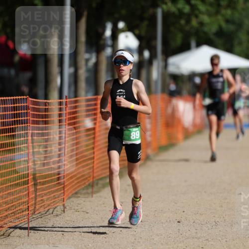 07.09.2025 - 19. Norderstedt Triathlon Michael Strokosch http://msf.ph/oto/8799301 07.09.2025 10:55:55 Laufen 89, 668, 1150 meine-sportfotos.de