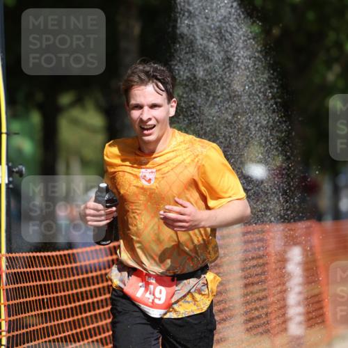 07.09.2025 - 19. Norderstedt Triathlon Michael Strokosch http://msf.ph/oto/8799332 07.09.2025 12:29:08 Laufen 149 meine-sportfotos.de