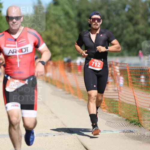 07.09.2025 - 19. Norderstedt Triathlon Michael Strokosch http://msf.ph/oto/8799334 07.09.2025 13:06:53 Laufen 175, 712, 851, 1374 meine-sportfotos.de