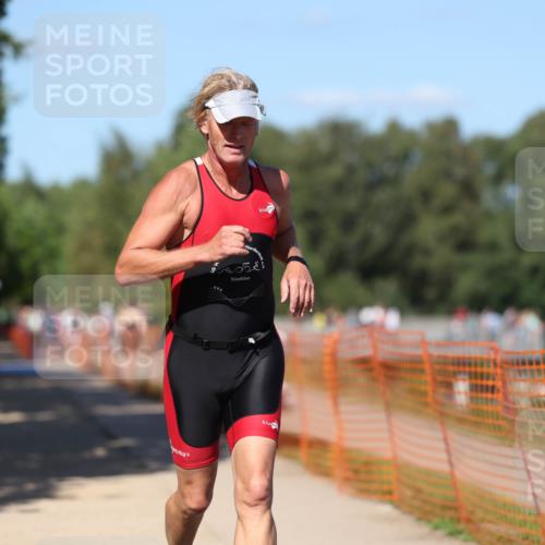 07.09.2025 - 19. Norderstedt Triathlon Michael Strokosch http://msf.ph/oto/8799390 07.09.2025 14:47:45 Laufen 984 meine-sportfotos.de