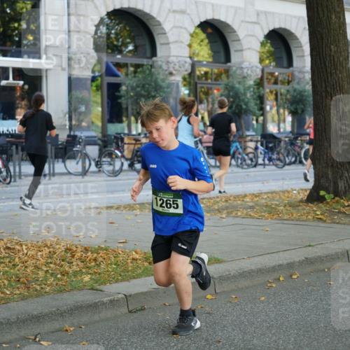 07.09.2025 - BARMER Alsterlauf Yannick Fuchs http://msf.ph/oto/8799403 07.09.2025 11:47:31 Laufen 1265, 8154 meine-sportfotos.de