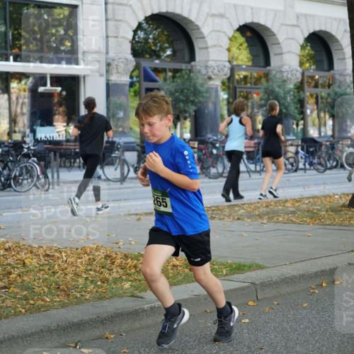 07.09.2025 - BARMER Alsterlauf Yannick Fuchs http://msf.ph/oto/8799409 07.09.2025 11:47:31 Laufen 265, 8134 meine-sportfotos.de