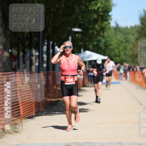 07.09.2025 - 19. Norderstedt Triathlon Michael Strokosch http://msf.ph/oto/8799442 07.09.2025 13:07:02 Laufen 183, 798 meine-sportfotos.de