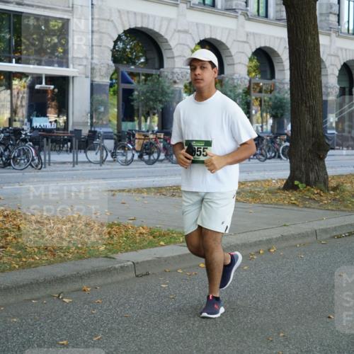 07.09.2025 - BARMER Alsterlauf Yannick Fuchs http://msf.ph/oto/8799456 07.09.2025 11:47:34 Laufen 55 meine-sportfotos.de
