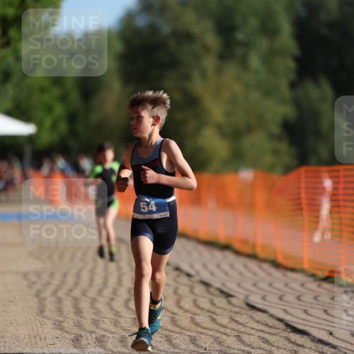 07.09.2025 - 19. Norderstedt Triathlon Michael Strokosch http://msf.ph/oto/8799471 07.09.2025 09:12:51 Laufen 25, 54 meine-sportfotos.de