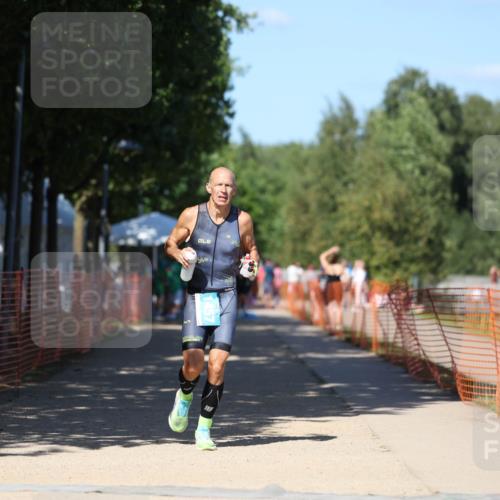 07.09.2025 - 19. Norderstedt Triathlon Michael Strokosch http://msf.ph/oto/8799571 07.09.2025 14:48:21 Laufen 1457 meine-sportfotos.de