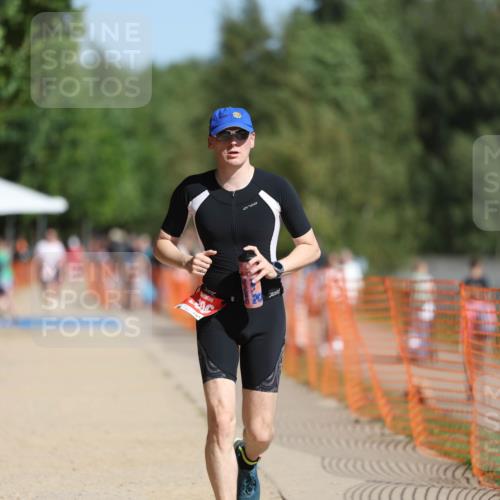 07.09.2025 - 19. Norderstedt Triathlon Michael Strokosch http://msf.ph/oto/8799574 07.09.2025 11:59:52 Laufen 306 meine-sportfotos.de