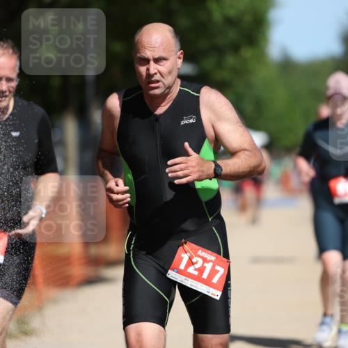 07.09.2025 - 19. Norderstedt Triathlon Michael Strokosch http://msf.ph/oto/8799579 07.09.2025 12:29:23 Laufen 756, 818, 835, 1217 meine-sportfotos.de