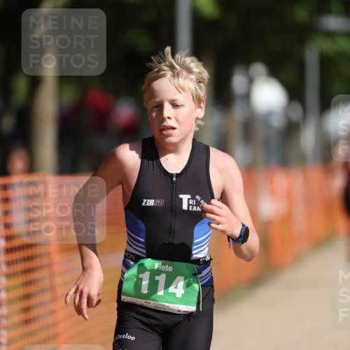 07.09.2025 - 19. Norderstedt Triathlon Michael Strokosch http://msf.ph/oto/8799581 07.09.2025 10:56:09 Laufen 70, 109, 114, 682 meine-sportfotos.de