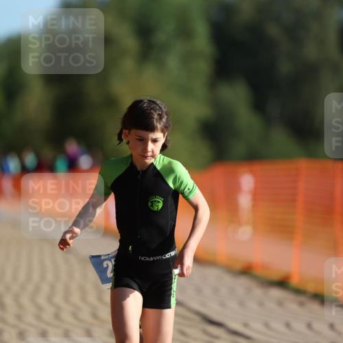 07.09.2025 - 19. Norderstedt Triathlon Michael Strokosch http://msf.ph/oto/8799599 07.09.2025 09:12:57 Laufen 25, 54 meine-sportfotos.de