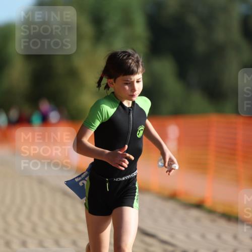07.09.2025 - 19. Norderstedt Triathlon Michael Strokosch http://msf.ph/oto/8799607 07.09.2025 09:12:58 Laufen 25, 54 meine-sportfotos.de