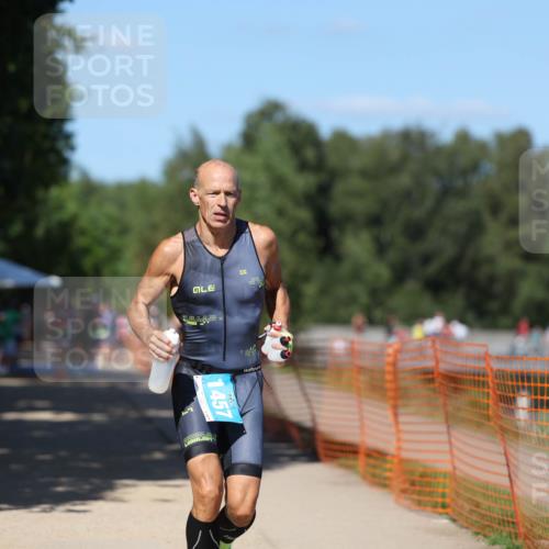 07.09.2025 - 19. Norderstedt Triathlon Michael Strokosch http://msf.ph/oto/8799629 07.09.2025 14:48:23 Laufen 1457 meine-sportfotos.de