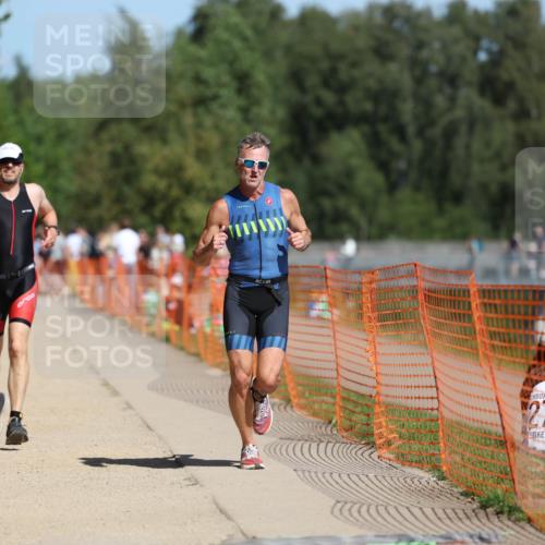 07.09.2025 - 19. Norderstedt Triathlon Michael Strokosch http://msf.ph/oto/8799673 07.09.2025 12:29:30 Laufen 186, 756, 791, 802, 1350 meine-sportfotos.de