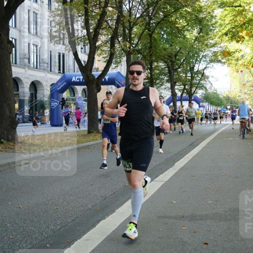 07.09.2025 - BARMER Alsterlauf Yannick Fuchs http://msf.ph/oto/8799696 07.09.2025 11:47:52 Laufen 8024, 201 meine-sportfotos.de