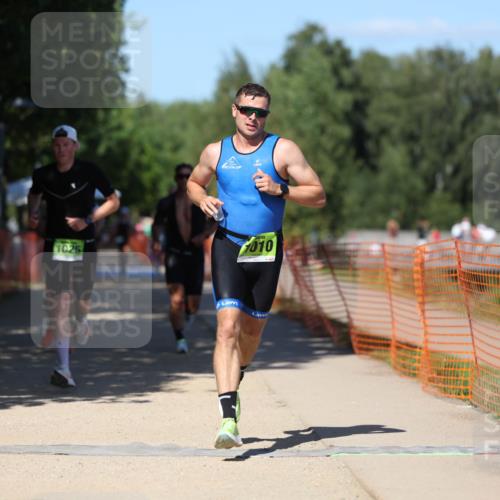07.09.2025 - 19. Norderstedt Triathlon Michael Strokosch http://msf.ph/oto/8799712 07.09.2025 14:48:36 Laufen 911, 986, 997, 1010, 1025, 1039 meine-sportfotos.de