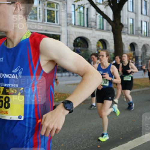 07.09.2025 - BARMER Alsterlauf Yannick Fuchs http://msf.ph/oto/8799820 07.09.2025 11:48:00 Laufen 58, 38 meine-sportfotos.de