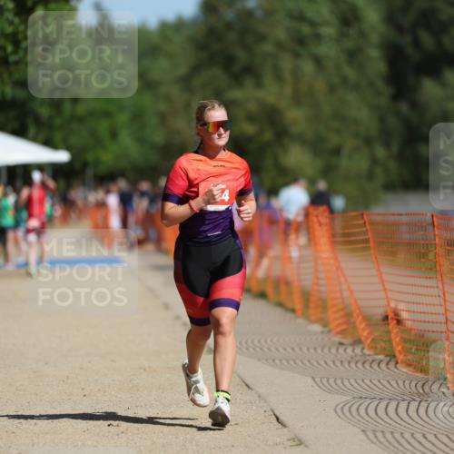 07.09.2025 - 19. Norderstedt Triathlon Michael Strokosch http://msf.ph/oto/8799831 07.09.2025 12:00:22 Laufen 714, 749, 1184, 1253 meine-sportfotos.de