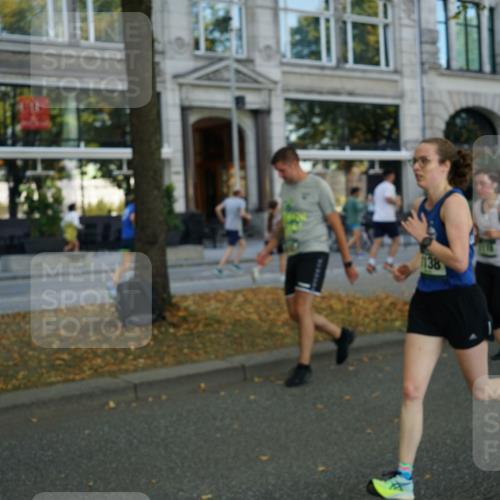 07.09.2025 - BARMER Alsterlauf Yannick Fuchs http://msf.ph/oto/8799834 07.09.2025 11:48:00 Laufen 110, 1138 meine-sportfotos.de