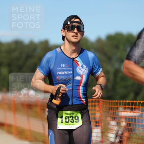 07.09.2025 - 19. Norderstedt Triathlon Michael Strokosch http://msf.ph/oto/8799857 07.09.2025 14:48:43 Laufen 911, 965, 986, 997, 1039 meine-sportfotos.de