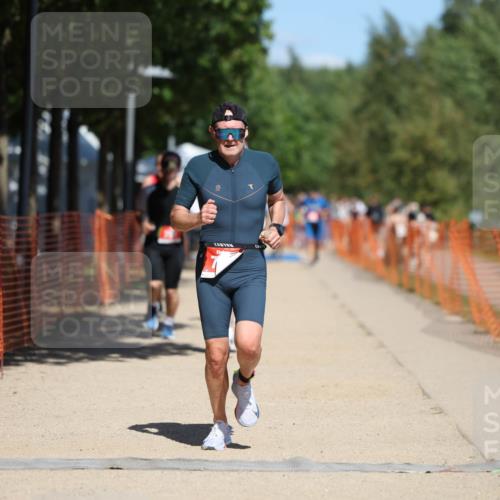 07.09.2025 - 19. Norderstedt Triathlon Michael Strokosch http://msf.ph/oto/8799945 07.09.2025 13:07:36 Laufen 709, 781, 788, 816, 1262 meine-sportfotos.de