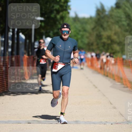 07.09.2025 - 19. Norderstedt Triathlon Michael Strokosch http://msf.ph/oto/8799951 07.09.2025 13:07:36 Laufen 709, 781, 788, 816, 1262 meine-sportfotos.de