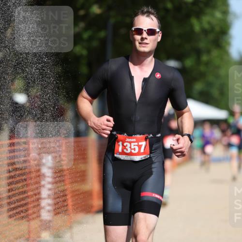 07.09.2025 - 19. Norderstedt Triathlon Michael Strokosch http://msf.ph/oto/8799981 07.09.2025 12:30:00 Laufen 261, 279, 1357 meine-sportfotos.de