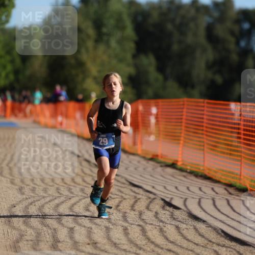 07.09.2025 - 19. Norderstedt Triathlon Michael Strokosch http://msf.ph/oto/8799984 07.09.2025 09:13:32 Laufen 29, 55 meine-sportfotos.de