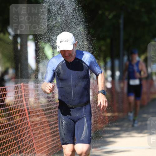 07.09.2025 - 19. Norderstedt Triathlon Michael Strokosch http://msf.ph/oto/8800093 07.09.2025 14:49:23 Laufen 1011, 1032, 1042 meine-sportfotos.de