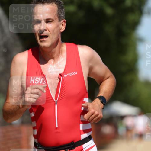 07.09.2025 - 19. Norderstedt Triathlon Michael Strokosch http://msf.ph/oto/8800099 07.09.2025 13:07:44 Laufen 709, 781, 816, 828, 1262 meine-sportfotos.de