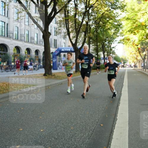 07.09.2025 - BARMER Alsterlauf Yannick Fuchs http://msf.ph/oto/8800147 07.09.2025 11:48:17 Laufen 23, 337, 6399, 8400 meine-sportfotos.de