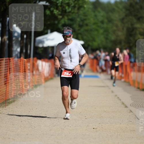 07.09.2025 - 19. Norderstedt Triathlon Michael Strokosch http://msf.ph/oto/8800195 07.09.2025 12:00:51 Laufen 284 meine-sportfotos.de