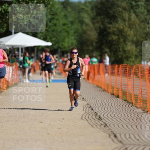 07.09.2025 - 19. Norderstedt Triathlon Michael Strokosch http://msf.ph/oto/8800196 07.09.2025 10:56:58 Laufen 98, 122 meine-sportfotos.de