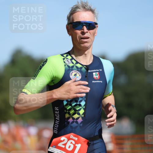 07.09.2025 - 19. Norderstedt Triathlon Michael Strokosch http://msf.ph/oto/8800197 07.09.2025 12:30:08 Laufen 261, 279, 1246 meine-sportfotos.de