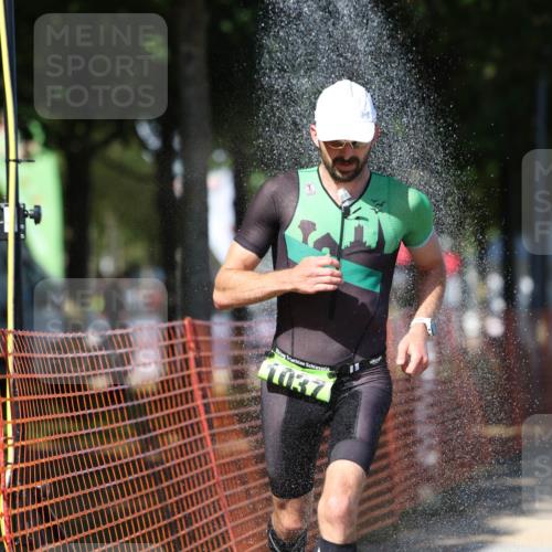 07.09.2025 - 19. Norderstedt Triathlon Michael Strokosch http://msf.ph/oto/8800222 07.09.2025 14:49:36 Laufen 985, 1037 meine-sportfotos.de