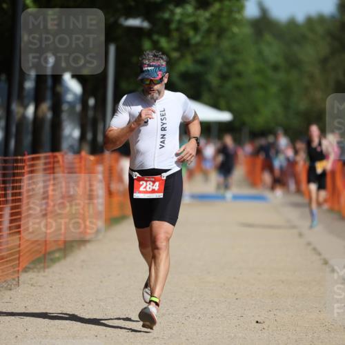 07.09.2025 - 19. Norderstedt Triathlon Michael Strokosch http://msf.ph/oto/8800229 07.09.2025 12:00:52 Laufen 284, 1152 meine-sportfotos.de