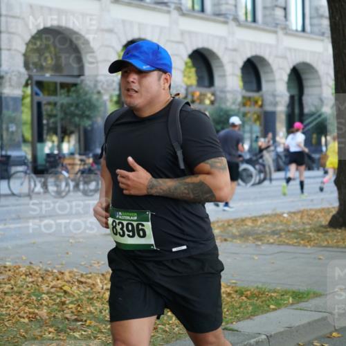 07.09.2025 - BARMER Alsterlauf Yannick Fuchs http://msf.ph/oto/8800232 07.09.2025 11:48:22 Laufen 136, 8396 meine-sportfotos.de