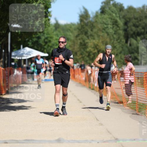 07.09.2025 - 19. Norderstedt Triathlon Michael Strokosch http://msf.ph/oto/8800261 07.09.2025 13:08:03 Laufen 150, 698, 1331 meine-sportfotos.de