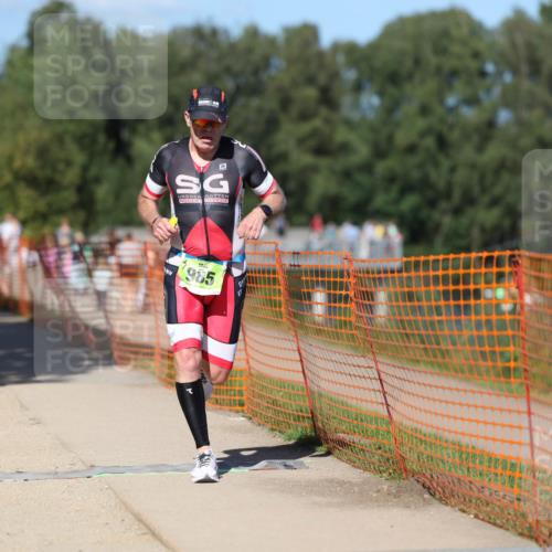 07.09.2025 - 19. Norderstedt Triathlon Michael Strokosch http://msf.ph/oto/8800296 07.09.2025 14:49:43 Laufen 985 meine-sportfotos.de