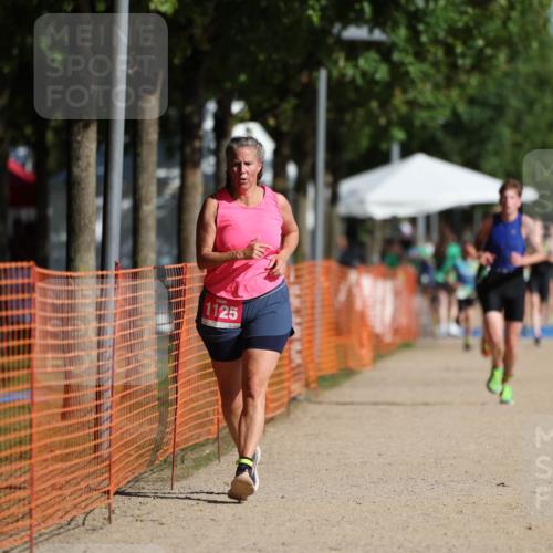07.09.2025 - 19. Norderstedt Triathlon Michael Strokosch http://msf.ph/oto/8800319 07.09.2025 10:57:04 Laufen 122, 636, 1125 meine-sportfotos.de