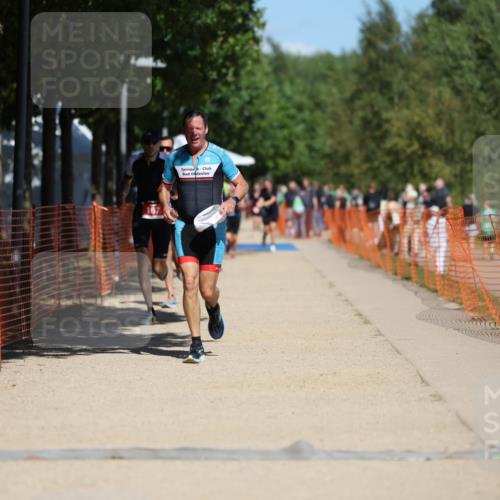 07.09.2025 - 19. Norderstedt Triathlon Michael Strokosch http://msf.ph/oto/8800327 07.09.2025 13:08:10 Laufen 167, 212, 249, 698, 1331 meine-sportfotos.de