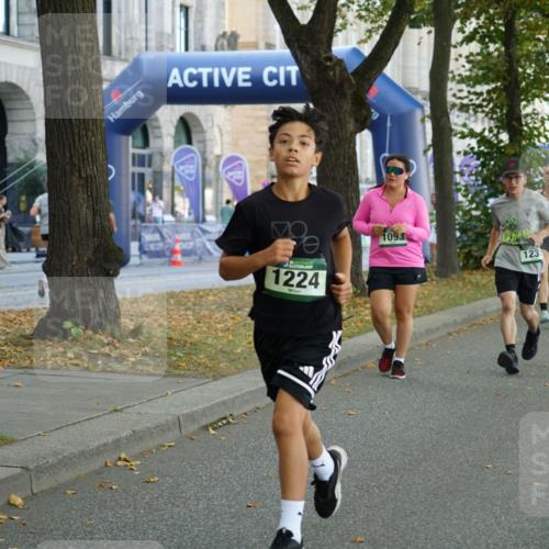 07.09.2025 - BARMER Alsterlauf Yannick Fuchs http://msf.ph/oto/8800334 07.09.2025 11:48:32 Laufen 1224, 1093, 123 meine-sportfotos.de